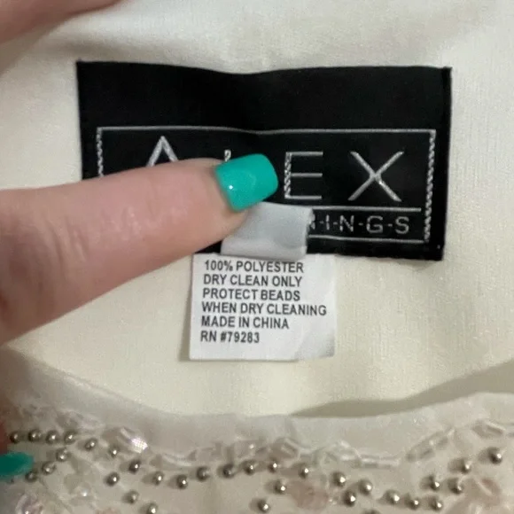 ALEX Evenings Ivory Beaded Sequin Accent Dress - Picture 12 of 13